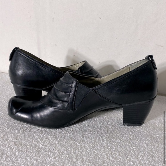 Gerry Weber Black Leather Slip on Ankle Booties W Low Chunky Heel 41 - Picture 8 of 13